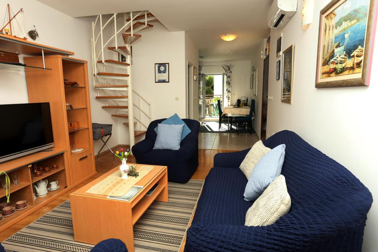 Apartments Sikirica Trogir Exterior photo